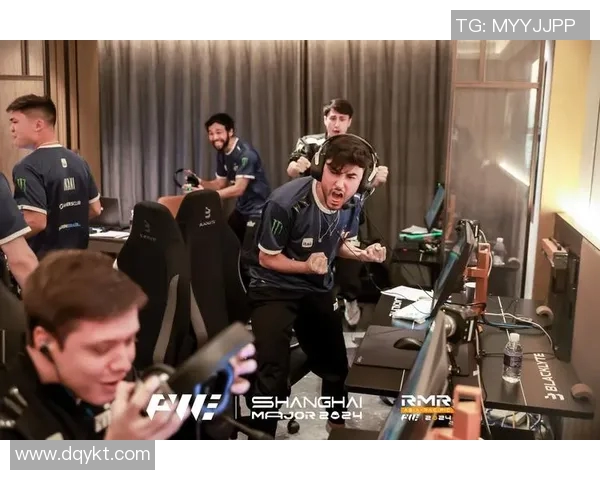 JDG在CSGO比赛中的包夹策略分析与成败得失探讨