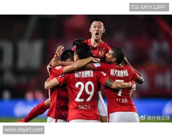 2013年恒大与鲁能激战回顾：巅峰对决中的荣耀与遗憾