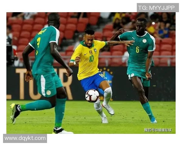 巴西与巴拉圭历史交锋回顾及战绩分析探讨