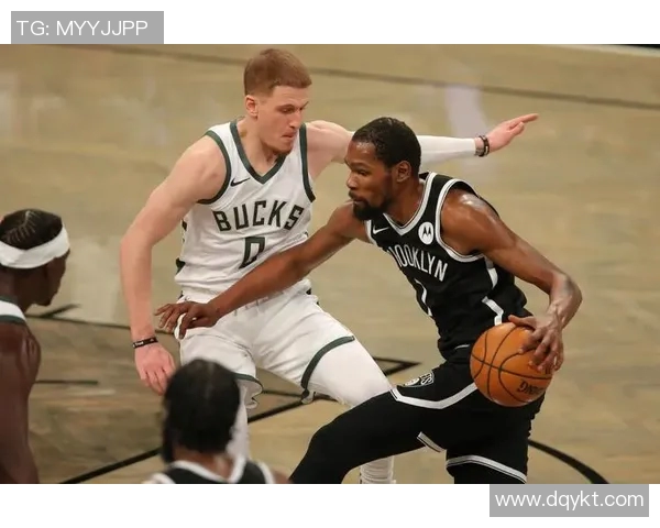 撒卡特卡斯与莱昂激战正酣谁能在这场对决中笑到最后