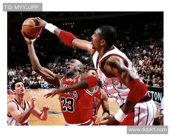 德雷克斯勒与乔丹的传奇对决谁才是篮球历史的真正巨星