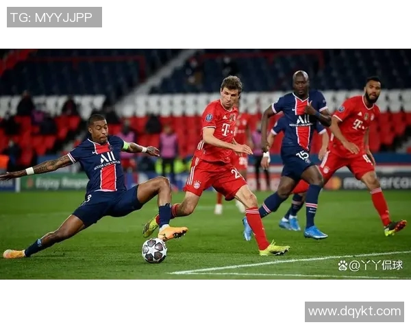 拜仁慕尼黑与里昂激战正酣踩球精彩瞬间回顾与分析