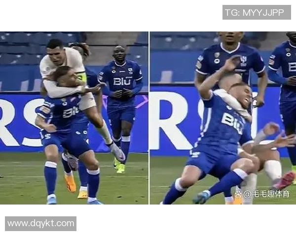 欧冠赛场惊现奇葩一幕球迷冲入场内抢夺C罗球衣引发热议